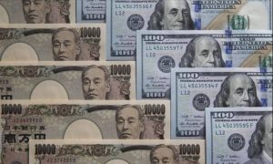 ارتفاع الين وتراجع الإقبال على الدولار بسبب الرسوم الجمركية