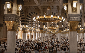 أكثر من 14 مليون زائر للمسجد النبوي خلال النصف الأول من شهر رمضان