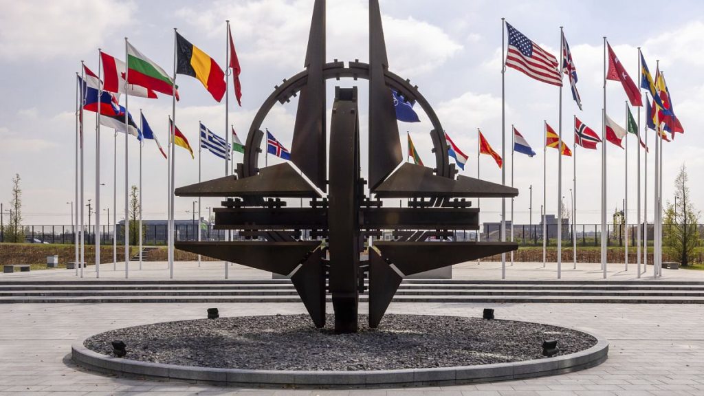 روته يحث الحلفاء على تخصيص المزيد من الأموال والجهد السياسي لحلف للناتو