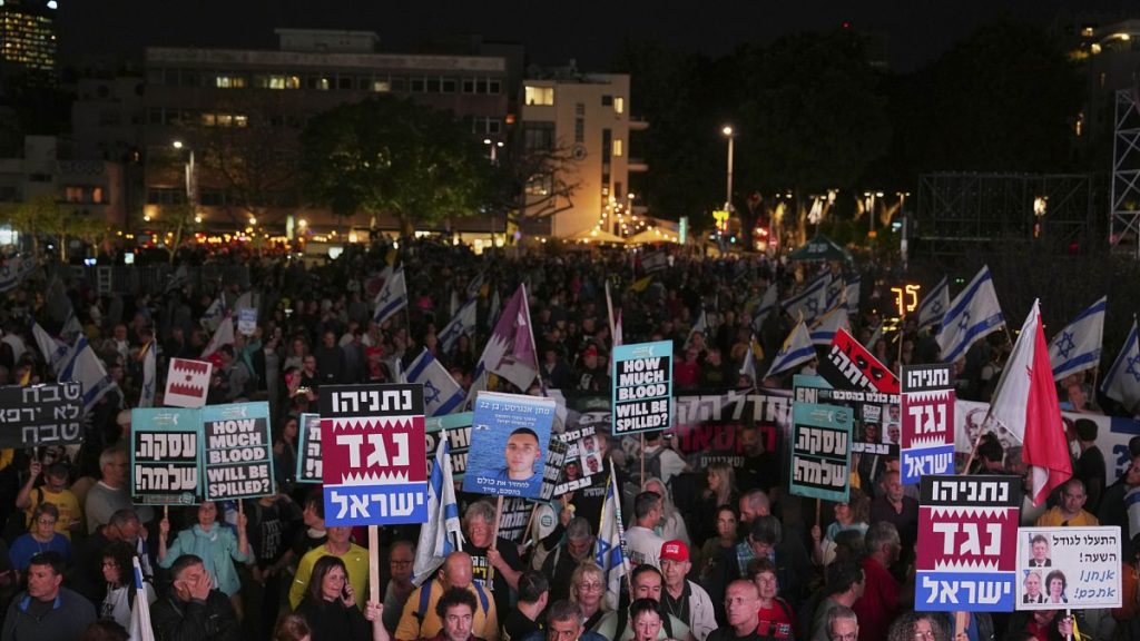 احتجاجات في تل أبيب ضد بنيامين نتنياهو وحكومته