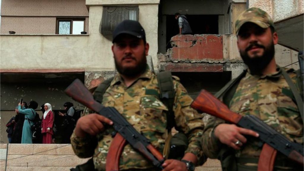 مجازر الساحل: تمديد لجنة عمل لجنة التحقيق وشهادات لـ “يورونيوز” تؤكد استمرار الانتهاكات