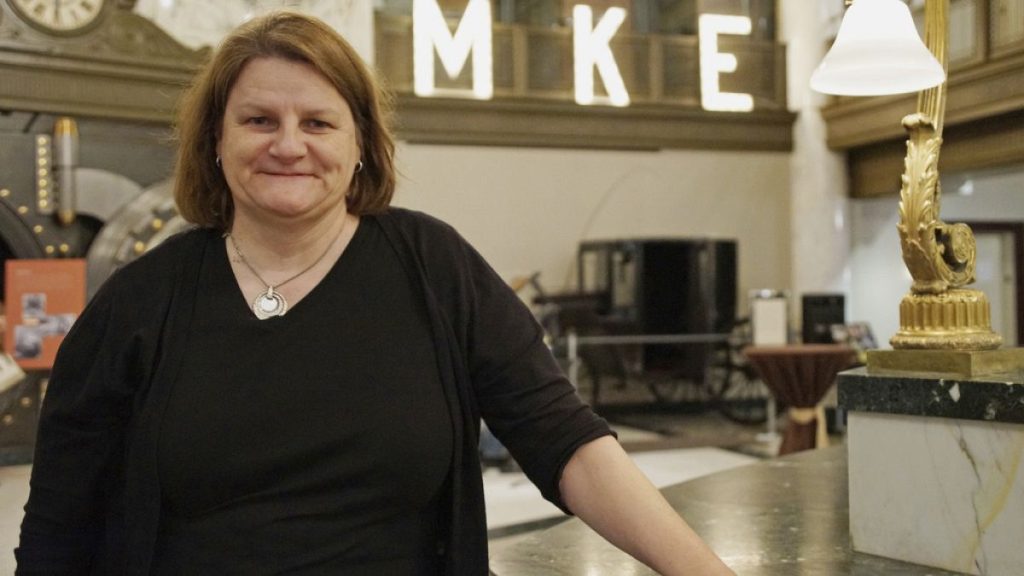 التحقيقات الفدرالي يعتقل قاضية أمريكية بتهمة مساعدة مهاجر على التهرب من السلطات