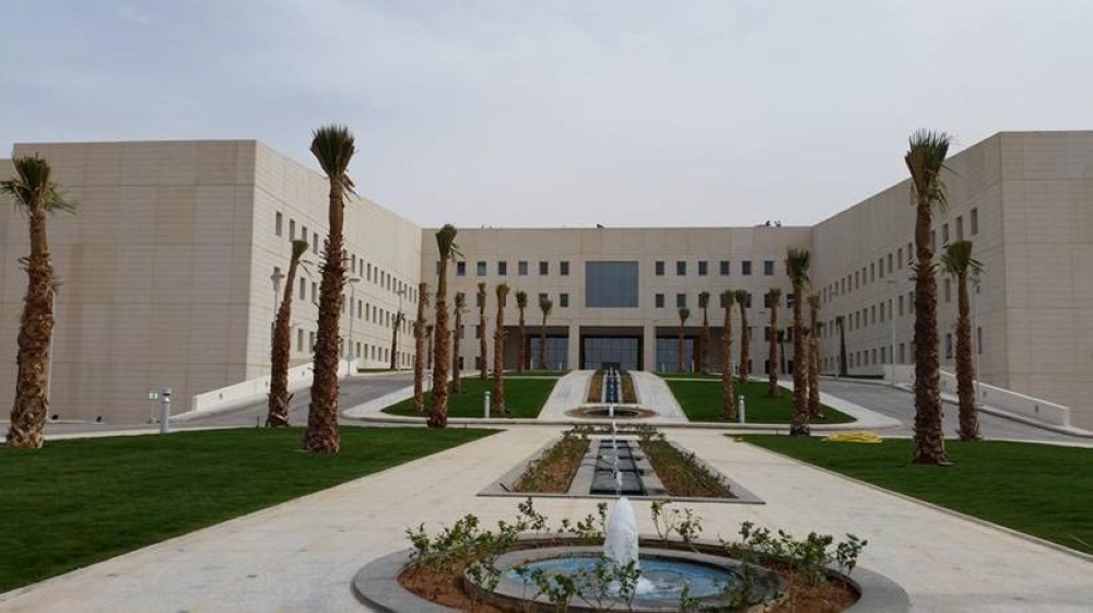 المدينة.. إغلاق إدارات التعليم بالمحافظات والمكاتب الداخلية والخارجية