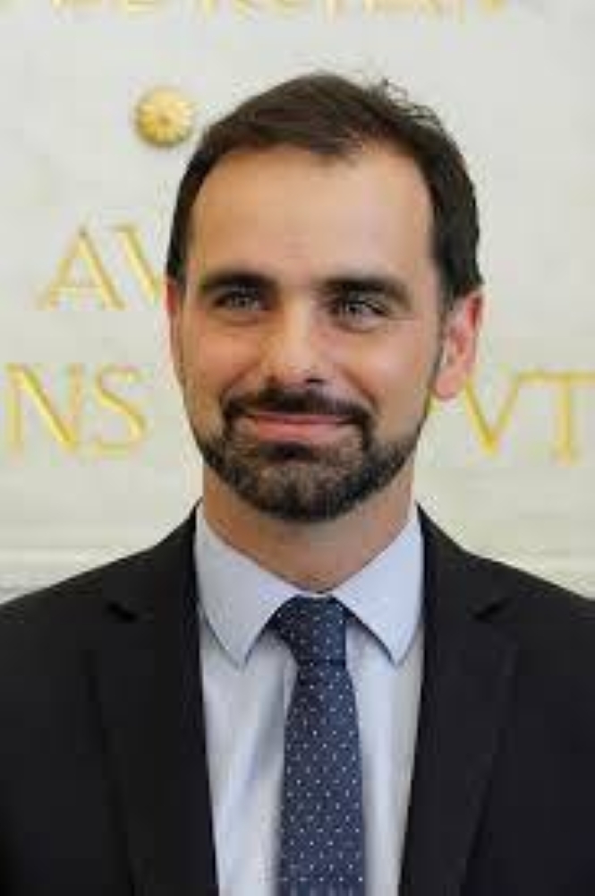 هل تتجنب فرنسا التصعيد التجاري مع أمريكا؟