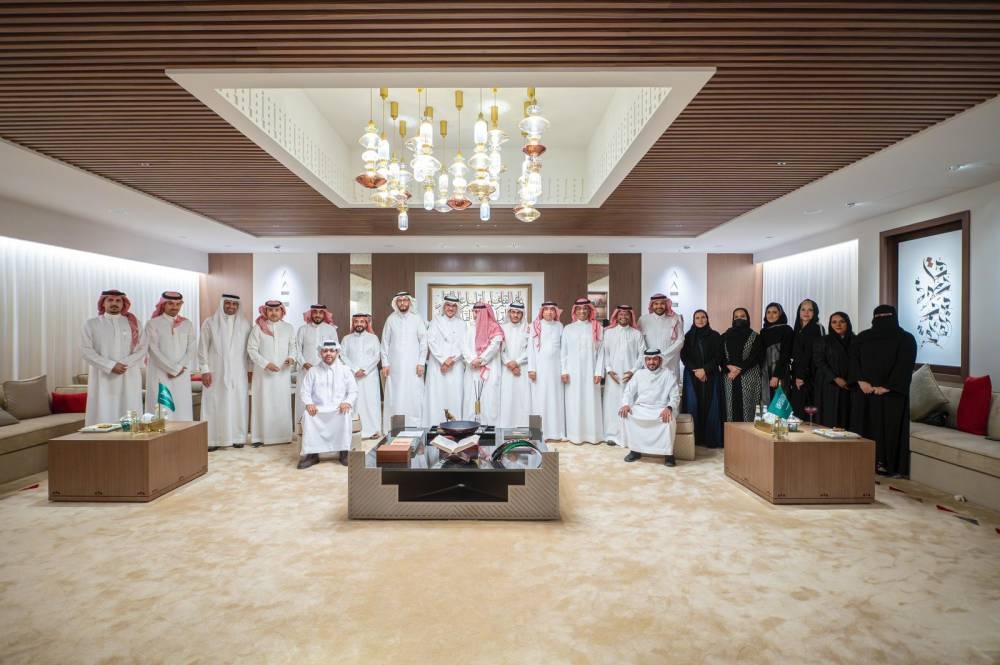 «القلم الذهبي» تناقش «مكانة الأدب وتأثيره»