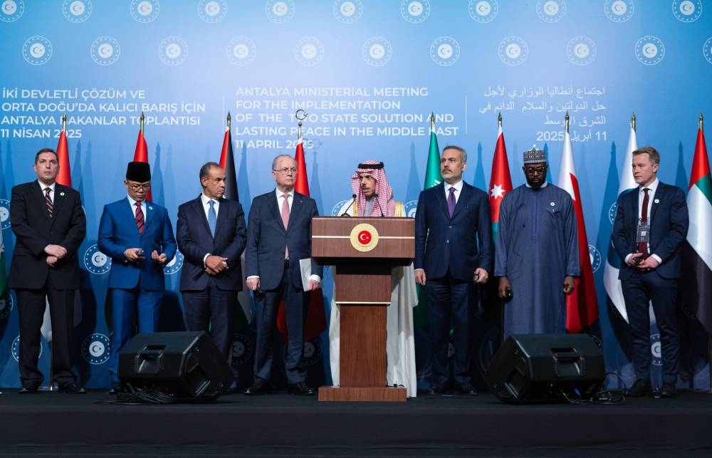 وزير الخارجية: المملكة ترفض كل أشكال التهجير للشعب الفلسطيني