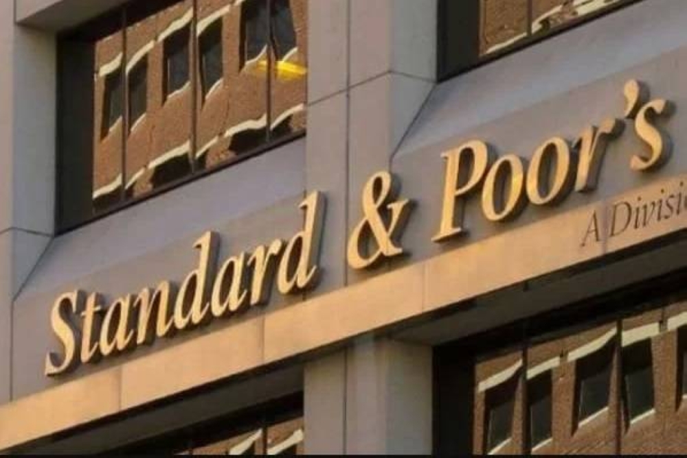 ستاندرد آند بورز: البنوك الخليجية قادرة على التعامل مع التوترات التجارية