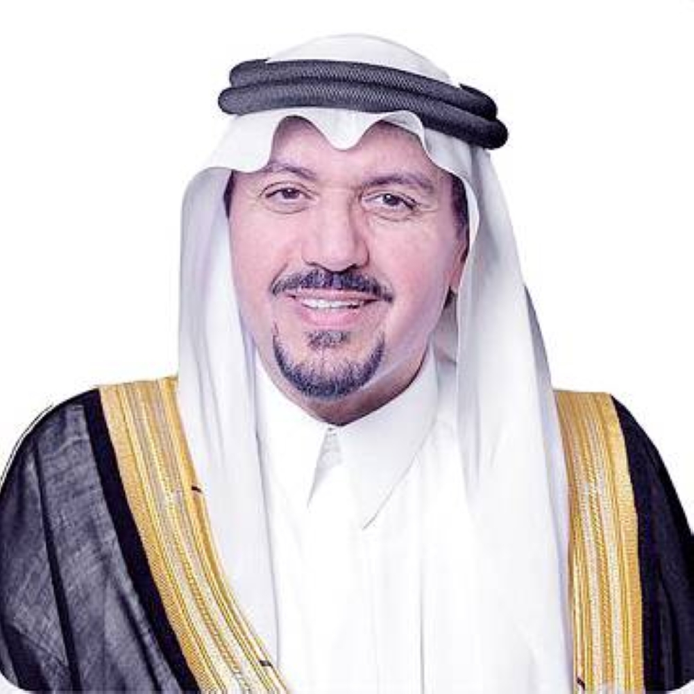 أمير القصيم يحصد جائزة خليفة للابتكار الزراعي