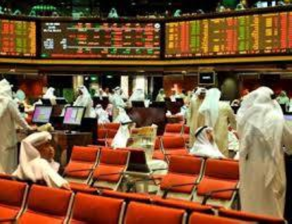 النفط يعوض الخسائر.. وتباين أداء بورصات الخليج