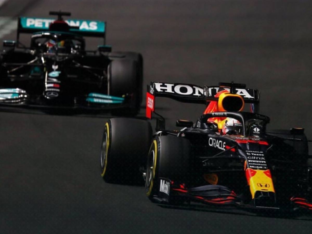 «مرور جدة» يُغلق عدداً من الطرق تزامناً مع سباق «فورمولا 1»