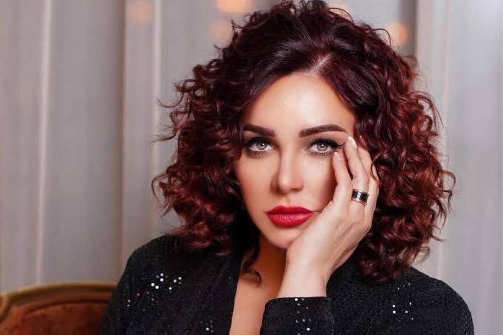 بسبب بشار الأسد.. شطب سلاف فواخرجي من نقابة الفنانين السوريين