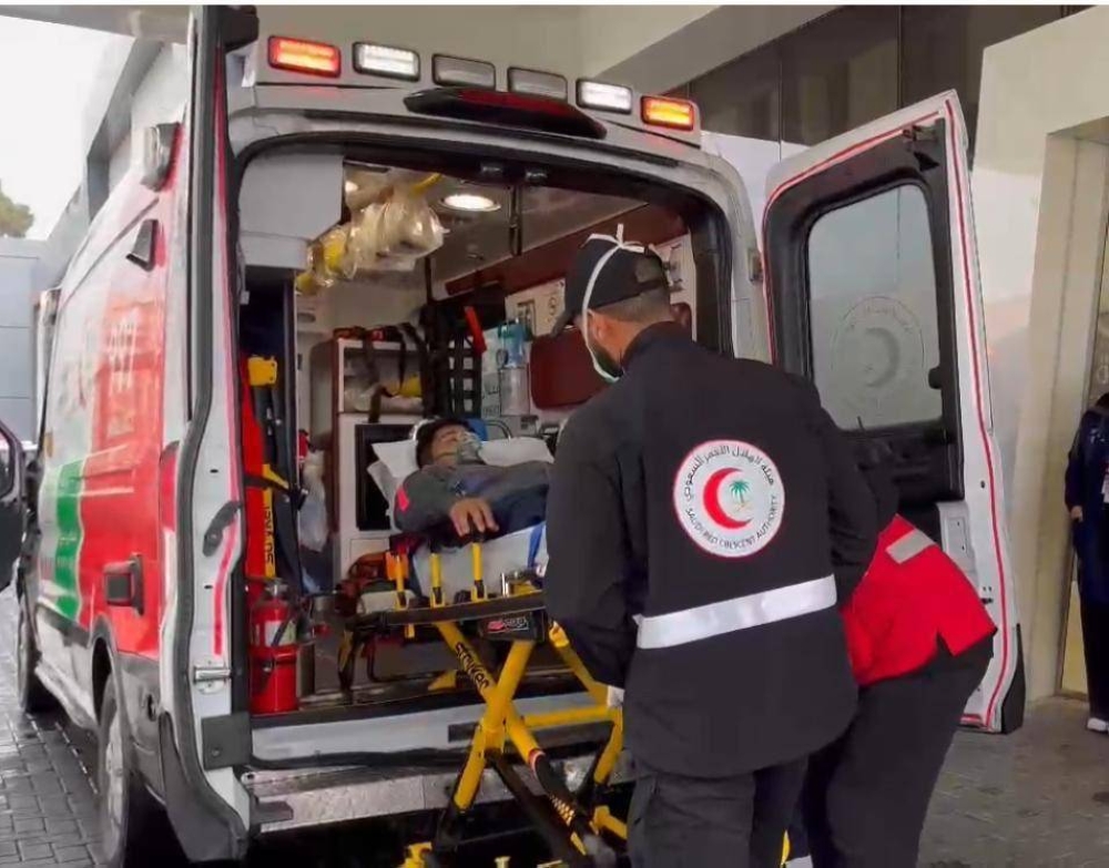 مدير عام هلال عسير: دعم الخدمات الإسعافية بفرق التدخل السريع لمباشرة الحالات الطارئة