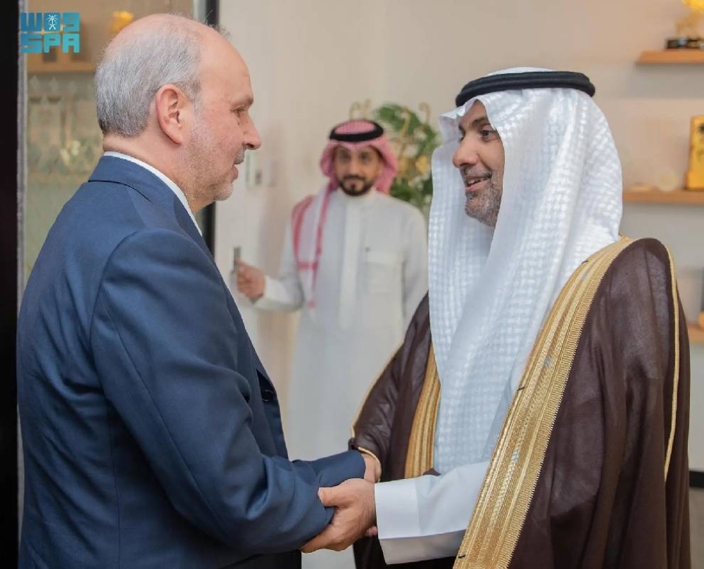 وزير الصحة ونظيره الإيطالي يبحثان تعزيز التعاون في القطاع الصحي