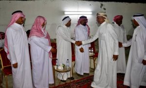 آل بن عشيم يستقبلون المواسين في فقيدهم