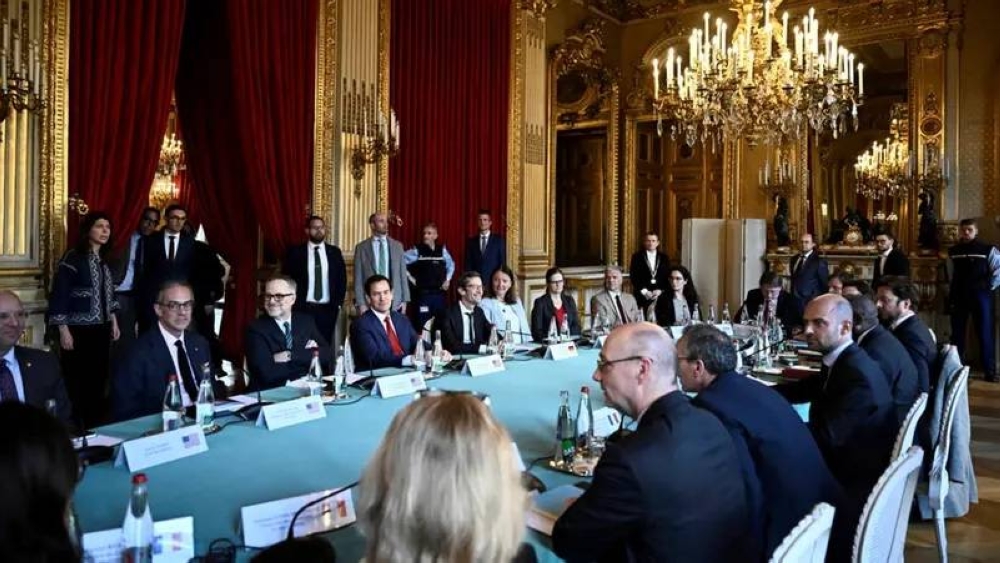 مقترحات إنهاء حرب أوكرانيا على طاولة اجتماع لندن غداً