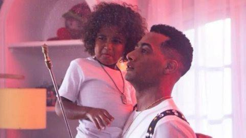 محاكمة نجل محمد رمضان بتهمة التعدّي على طفل.. ما القصة؟