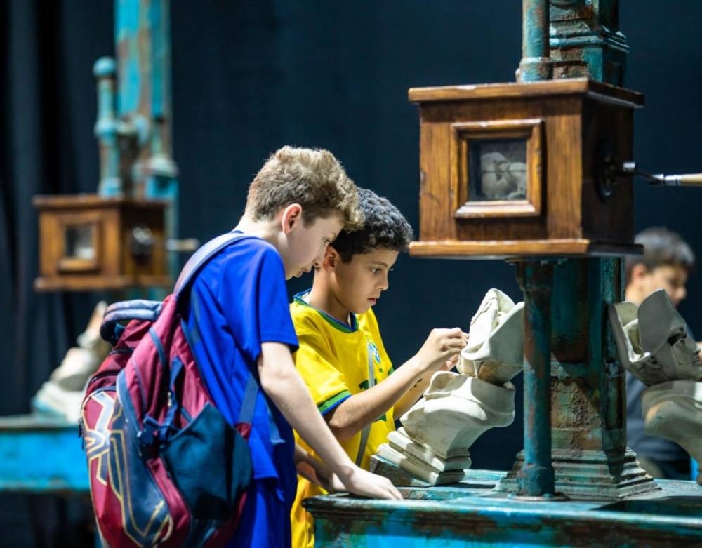 ألغاز ومغامرات ومقتنيات تاريخية تدهش زوار «الشارقة القرائي للطفل»