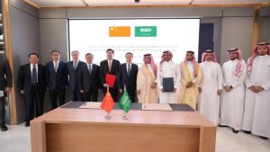«السعودية للشحن» تبني جسراً جويّاً يربط آسيا بالعالم بمجموعة الصين خنان