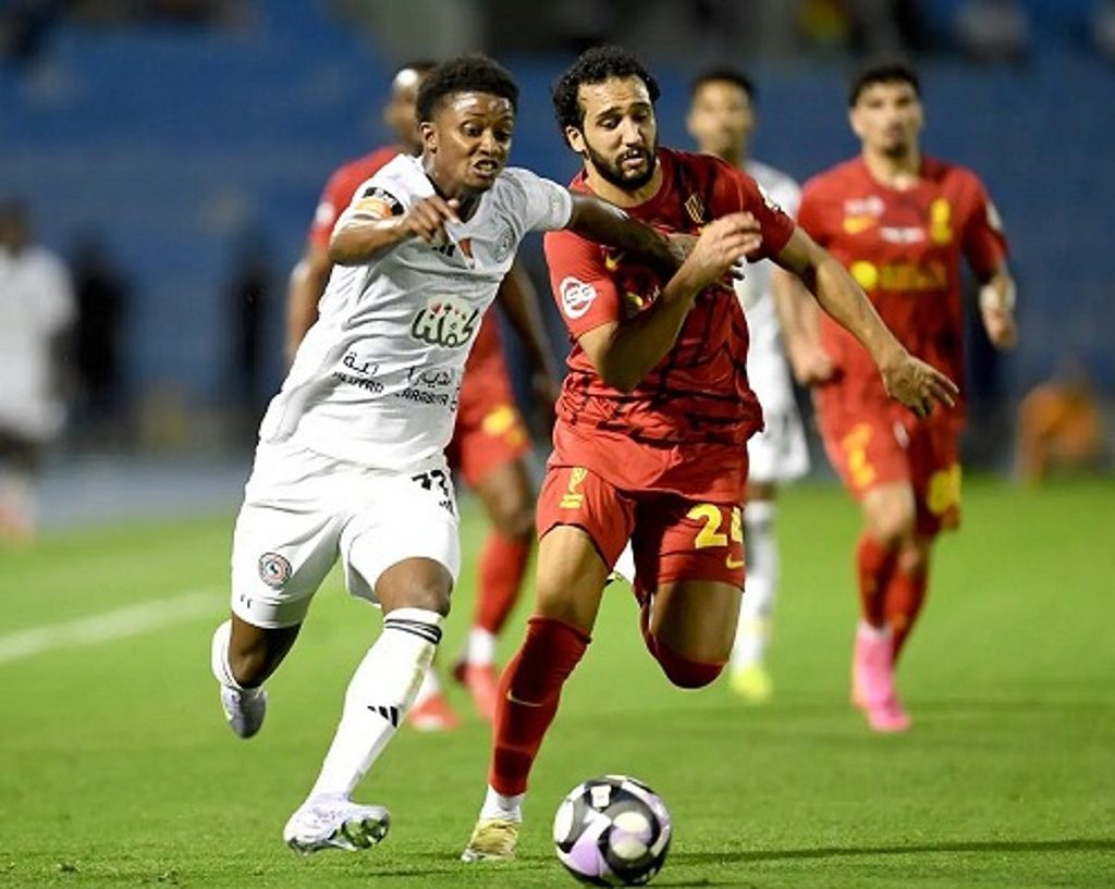 القادسية يتعادل مع الاتفاق في "دوري روشن"