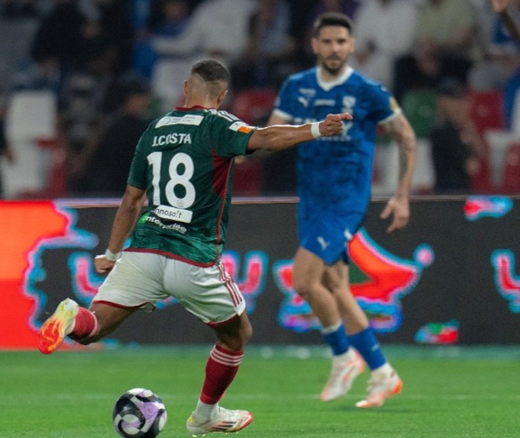 الهلال يتعثر أمام الاتفاق في "دوري روشن"
