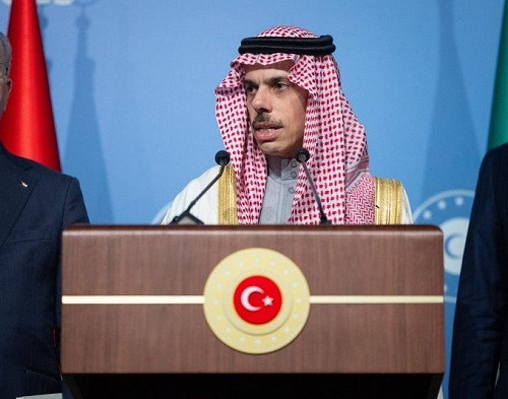 وزير الخارجية يؤكد رفض المملكة القاطع لكل أشكال تهجير الشعب الفلسطيني حتى لو بالمغادرة الطوعية