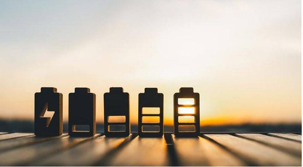 «كاوست» تتعاون مع «أرامكو» لتطوير بطاريات مقاومة للحرارة الشديدة