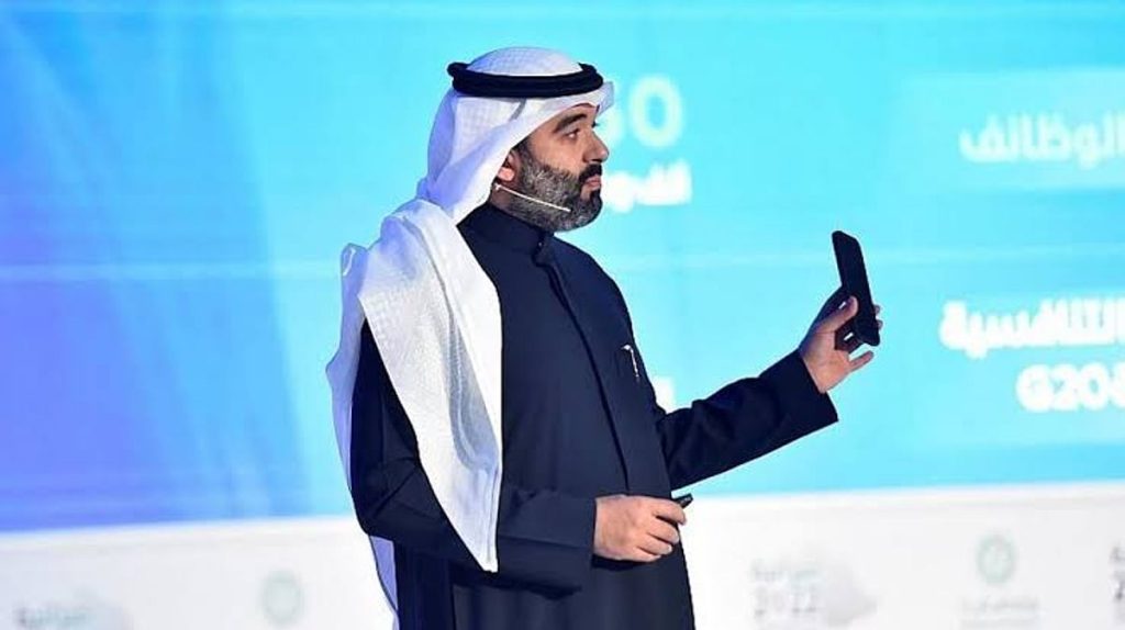 لتعزيز تنافسية المملكة عالميًا.. وزير الاتصالات يزور عددًا من الشركات التقنية الريادية