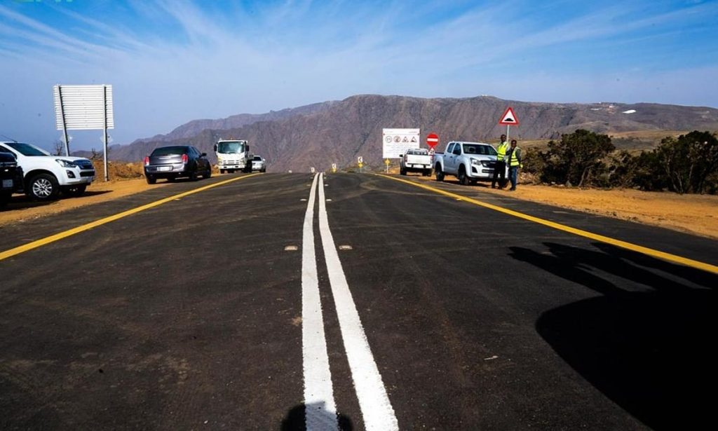 بطول 14.8 كلم.. افتتاح عقبة "نخلين" بعسير بعد تطويرها نموذجًا للعقبات الترابية