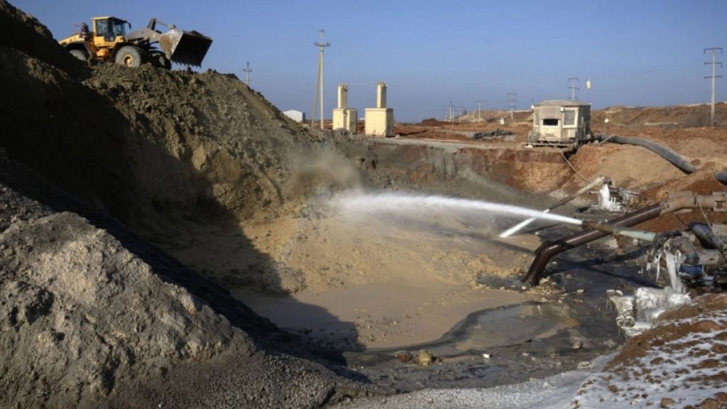 خبير أوكراني عن صفقة المعادن: أكثر من 60% من الموارد توجد في أراض تحتلها روسيا