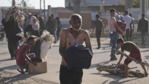 تدافع وازدحام قرب مراكز توزيع المساعدات في غزة والأمم المتحدة: مشاهد مفجعة