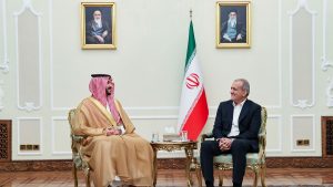 رسالة سعودية لإيران.. إما قبول الاتفاق النووي أو الحرب مع إسرائيل