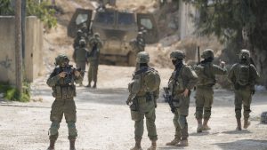 لماذا يفقد جنود الاحتياط الإسرائيليون الرغبة في العودة إلى القتال بقطاع غزة؟