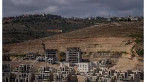 إعلام إسرائيلي: مقتل إسرائيلية وجرح أخرى بإطلاق نار شمال الضفة الغربية