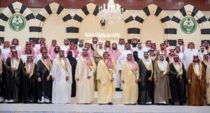عبدالعزيز بن سعود يلتقي متقاعدي قطاعات الداخلية بالمدينة المنورة