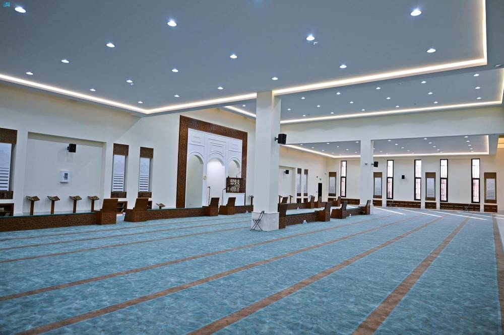 منع استخدام المساجد و المرافق العامة في الحملات الانتخابية لرؤساء الحرف والمهن