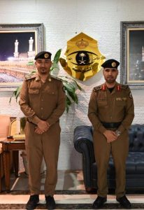 الزهراني يقلد المجنوني رتبة مقدم