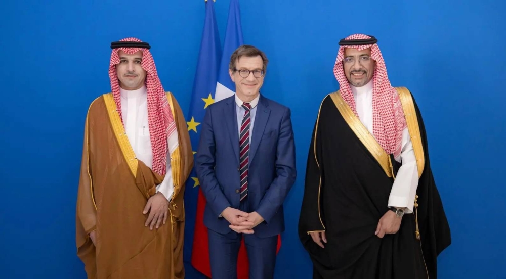 الخريف يبحث التعاون في قطاع التعدين والمعادن الإستراتيجية مع فرنسا