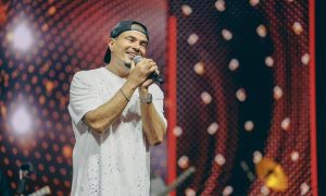عمرو دياب يكشف تفاصيل وموعد طرح ألبومه الجديد
