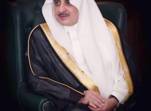 أمير تبوك يرعى تخريج 2029 متدرباً ومتدربة من منشآت «التقني»