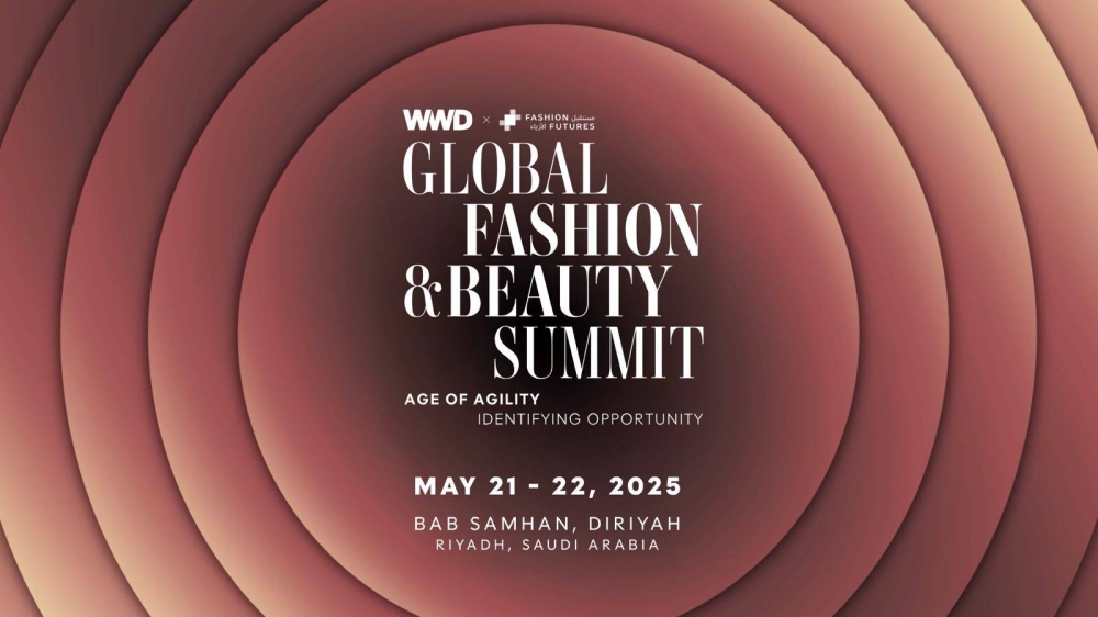 «وومن وير ديلي» و«مستقبل الأزياء» تعلنان عن انعقاد «القمة العالمية للأزياء والجمال» بالرياض يومي 21 و 22 مايو الجاري