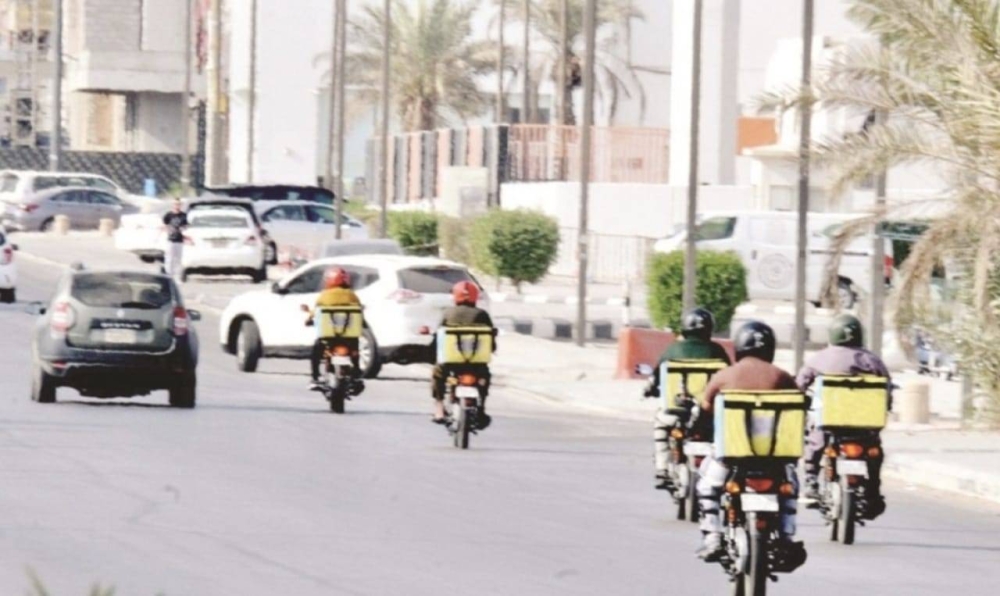مصادر «عكاظ»: تعليق مؤقت لطلبات قائدي الدراجات الآلية في الرياض.. غداً