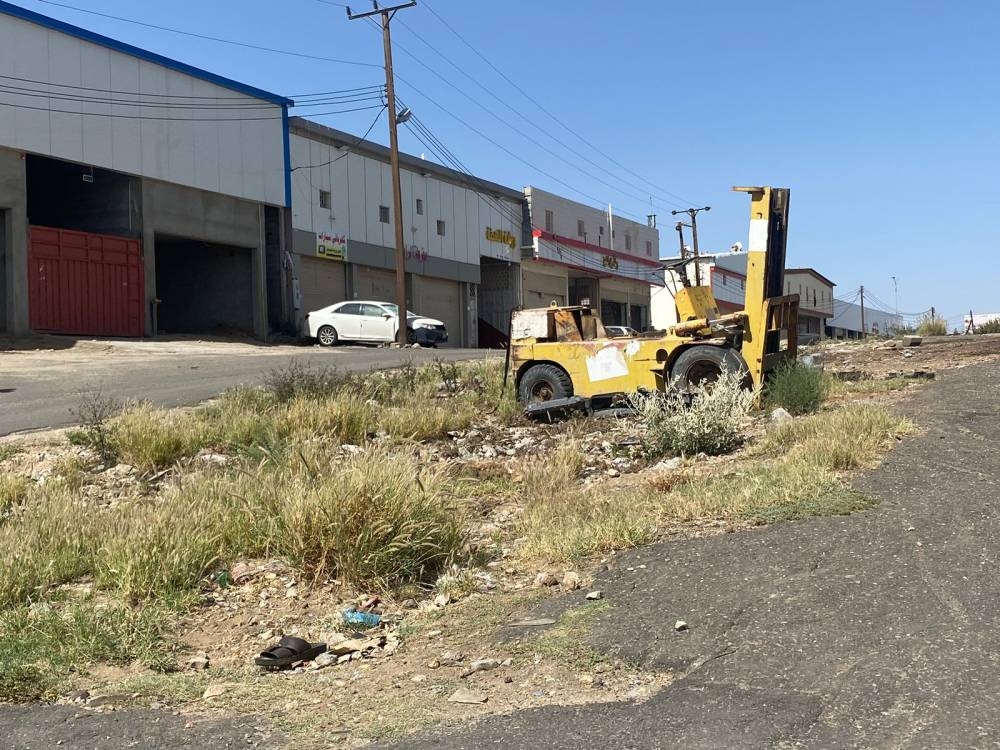 أحد رفيدة: المطالبة بسفلتة وأرصفة شوارع الصناعية والمعارض