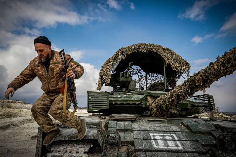 أوكرانيا تحقق.. أين اختفت 770 مليون دولار صفقات أسلحة ؟