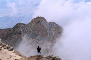 مقترح بتعديل غرامات «الإرشاد السياحي» وتحديد مفهوم «الخطأ الجسيم»
