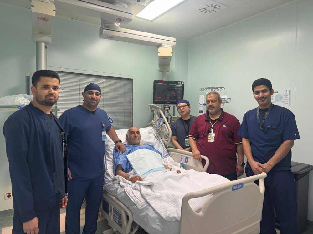 إنقاذ حياة حاج إيراني من جلطة قلبية حادة خلال زمن قياسي