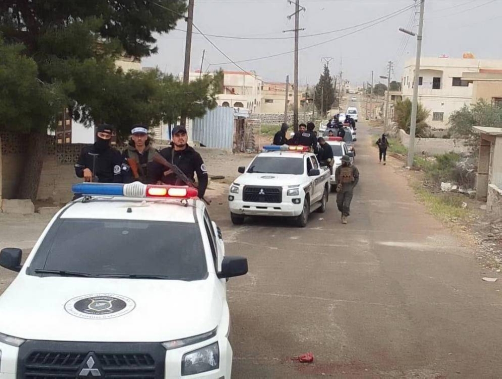 السلطات السورية تنشر تعزيزات لتأمين المؤسسات في السويداء