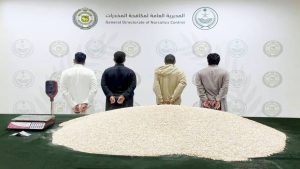 مخبأة في شحنة طاولات.. ضبط 1.5 مليون قرص إمفيتامين
