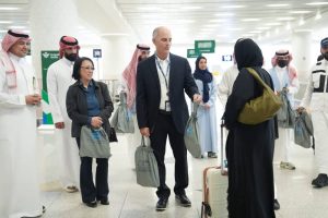 مطار الملك عبدالعزيز يستقبل أولى رحلات الحج البريطانية