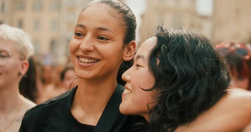 «الأخت الصغيرة» تكتب التاريخ.. نادية مليتي أفضل ممثلة في كان 2025