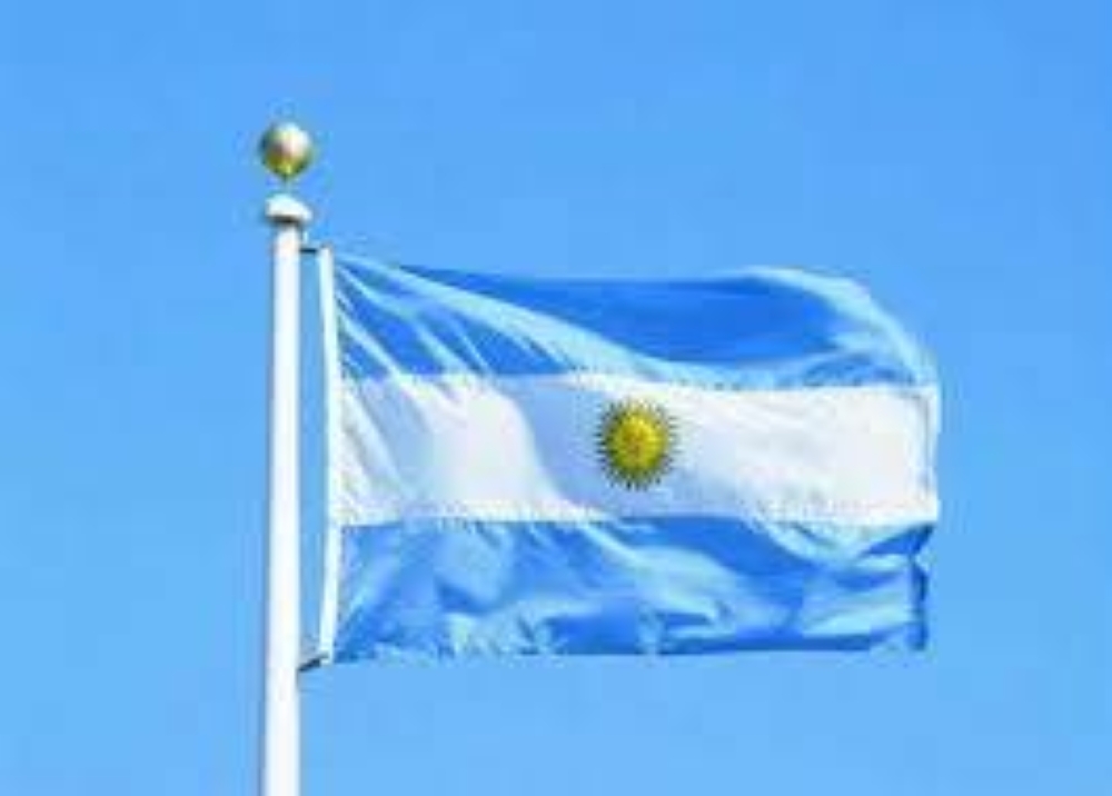 الأرجنتين تطرح أول سندات بالعملة المحلية للمستثمرين الدوليين